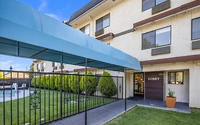 Days Inn By Wyndham Woodland